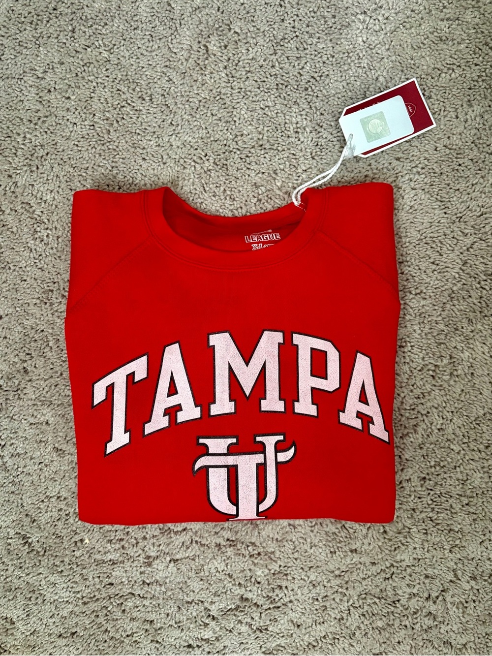 NWT University of Tampa Spartans Sweatshirt XL